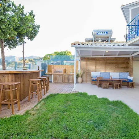 Salty Breeze Beachfront By Lefkadastay Lygia  Exterior photo