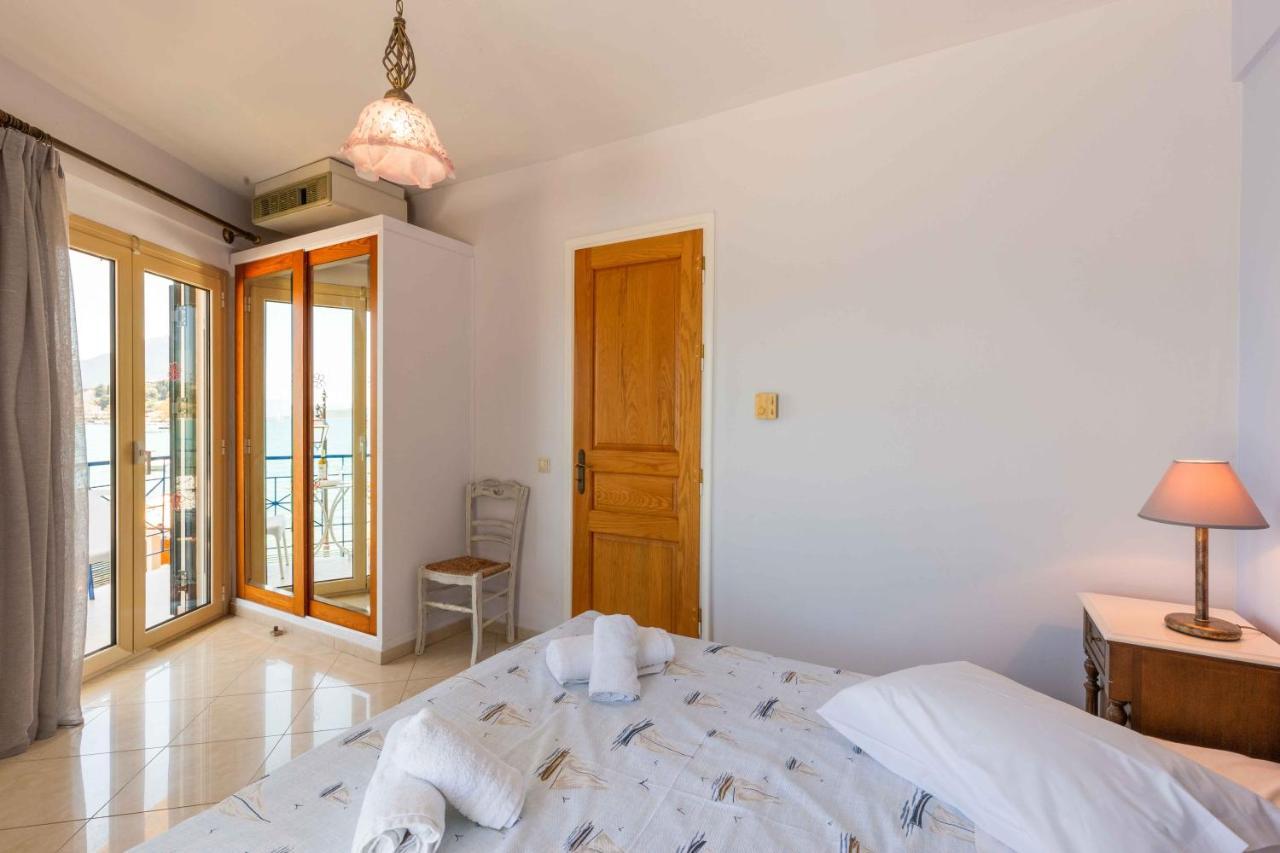 Vila Salty Breeze Beachfront By Lefkadastay