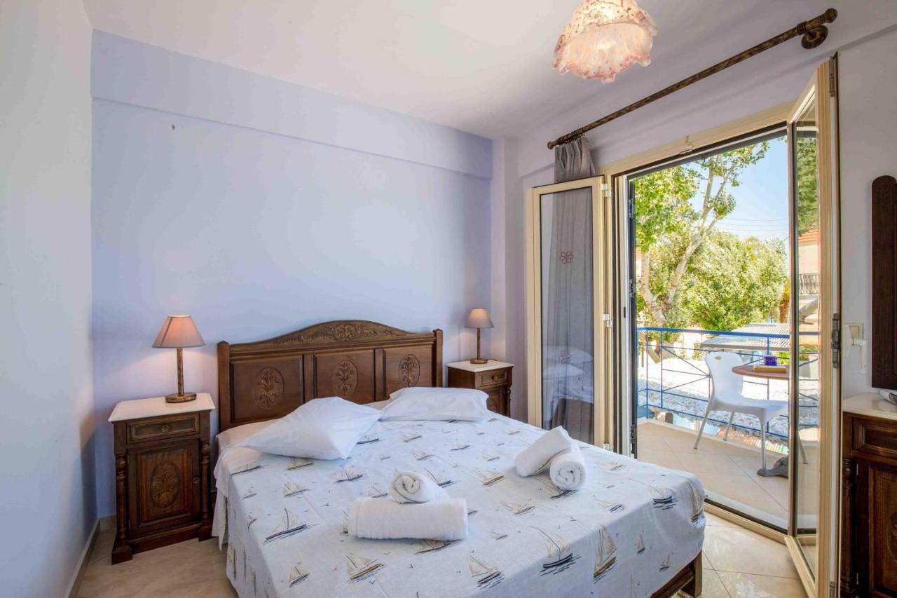 Villa Salty Breeze Beachfront By Lefkadastay *
